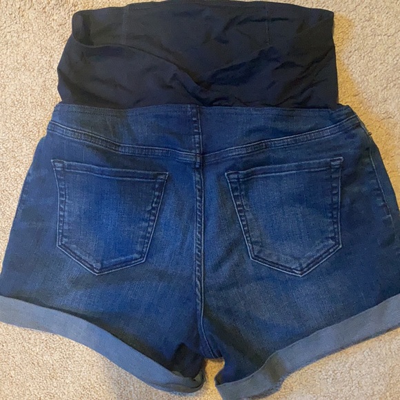 Isabel maternity shorts size 4 - Picture 4 of 8